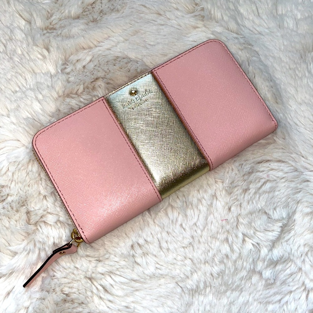 Kate Spade New York cedar street lacey racing-stripe wallet